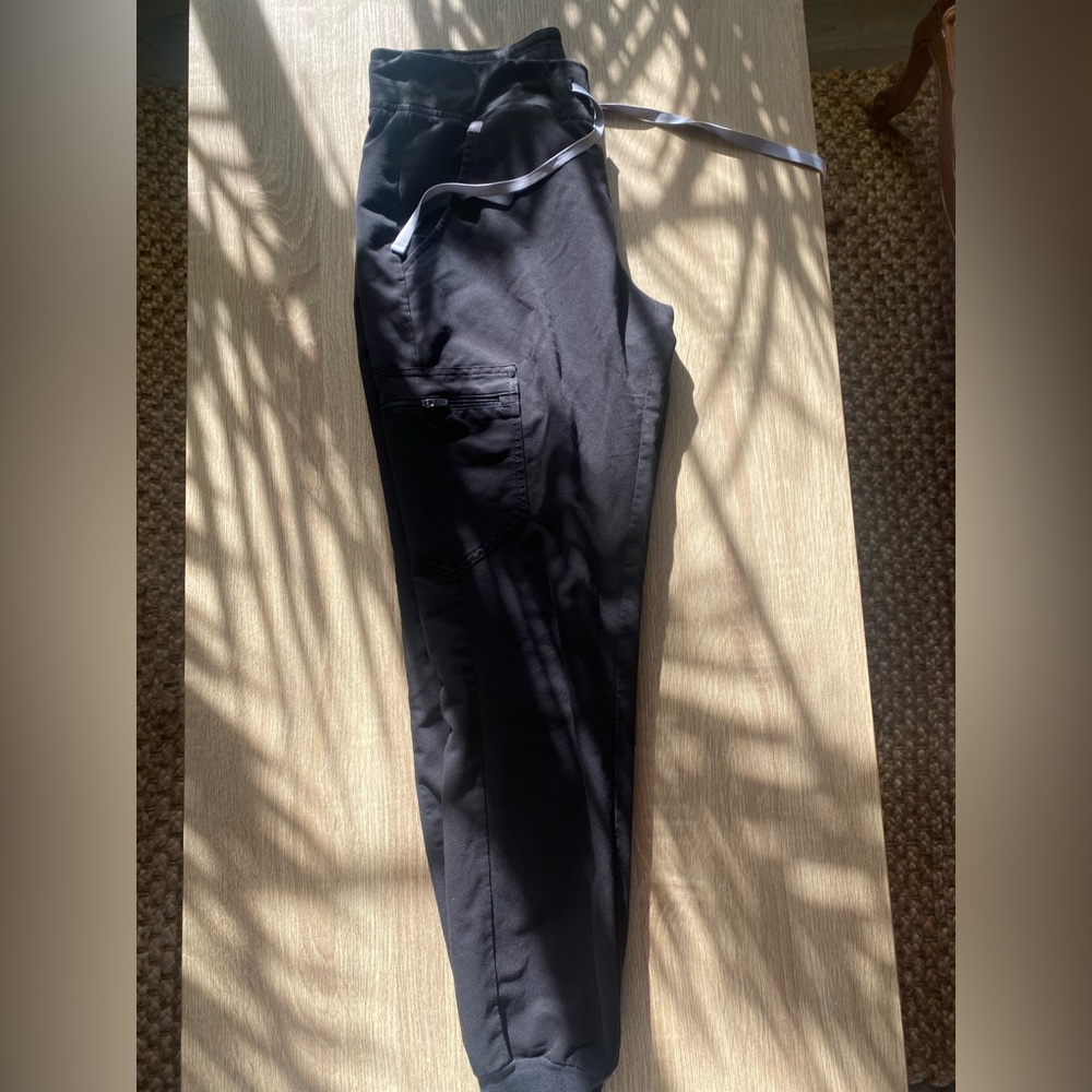Figs Zamora Black Joggers